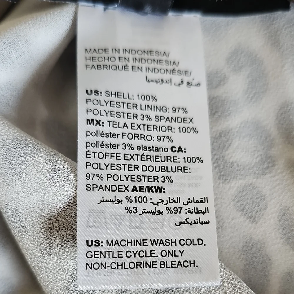 WHBM Leopard Print Sleeveless Top